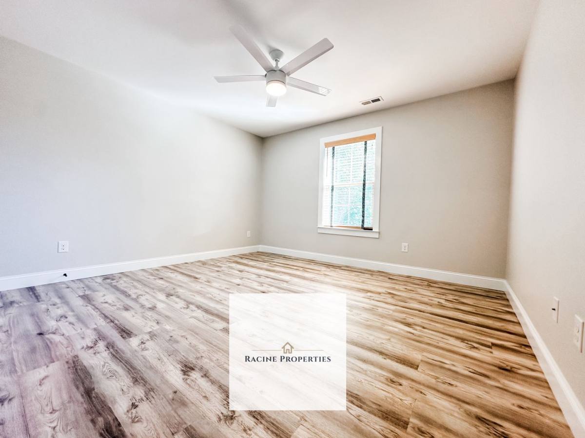 House for rent at 27 Carriage Dr, Greer, SC 29651