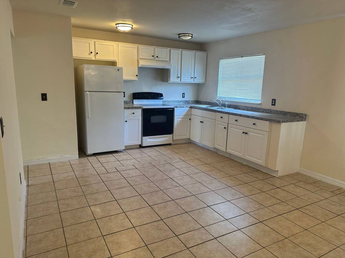 House for rent at 985 23rd Place SW, Vero Beach, FL 32962