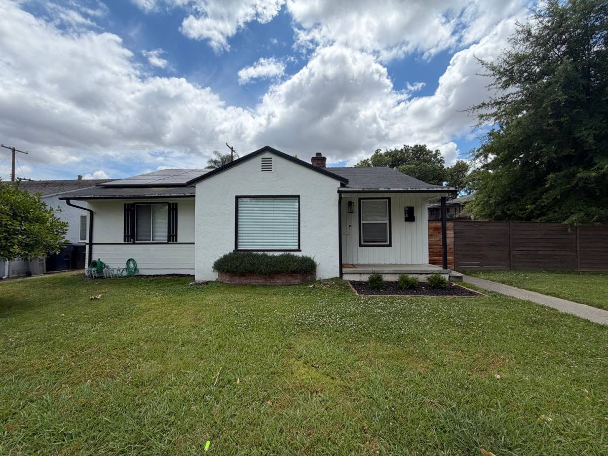 House for rent at 518 Fremont Way, Sacramento, CA 95818