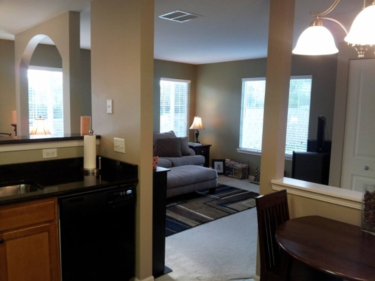 Townhouse for rent at 32415 N Mackinac Lane, McHenry, IL 60051