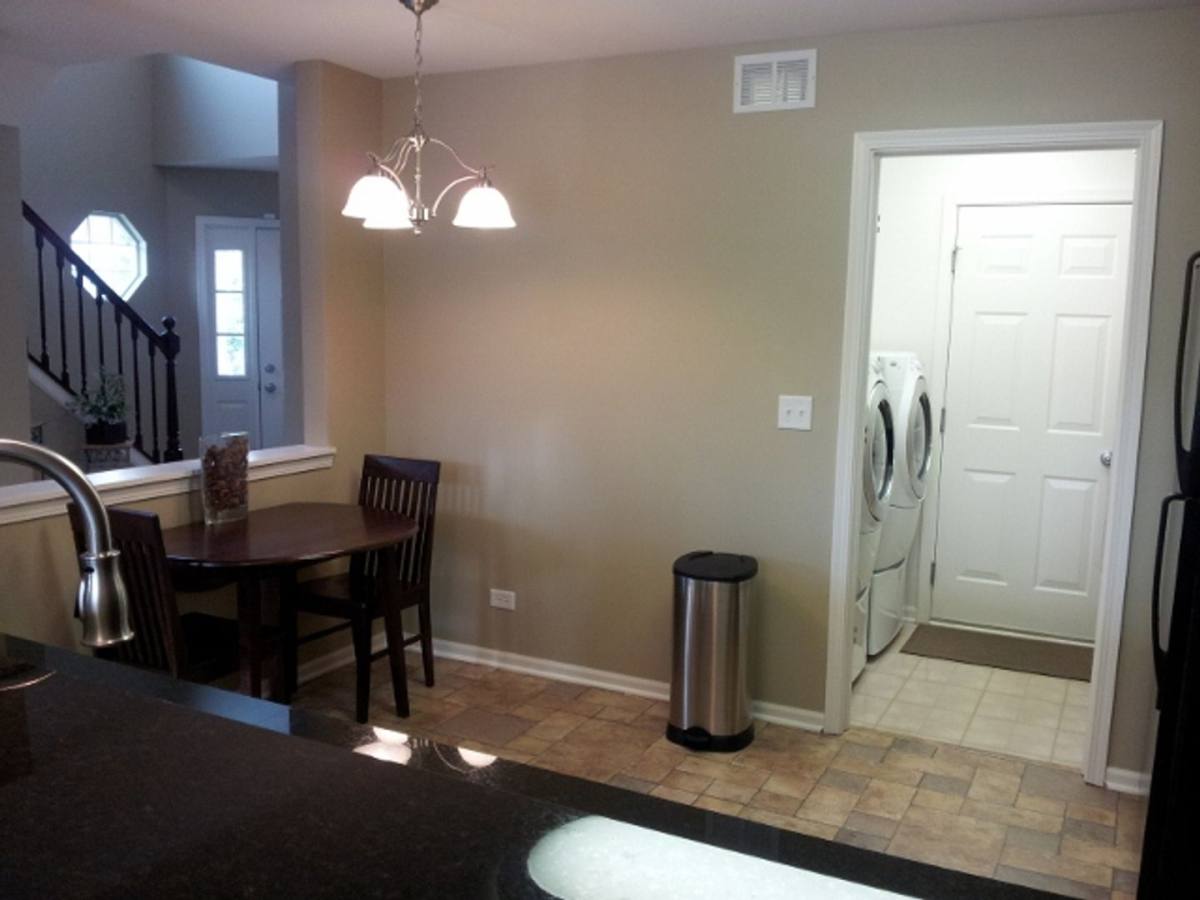 Townhouse for rent at 32415 N Mackinac Lane, McHenry, IL 60051