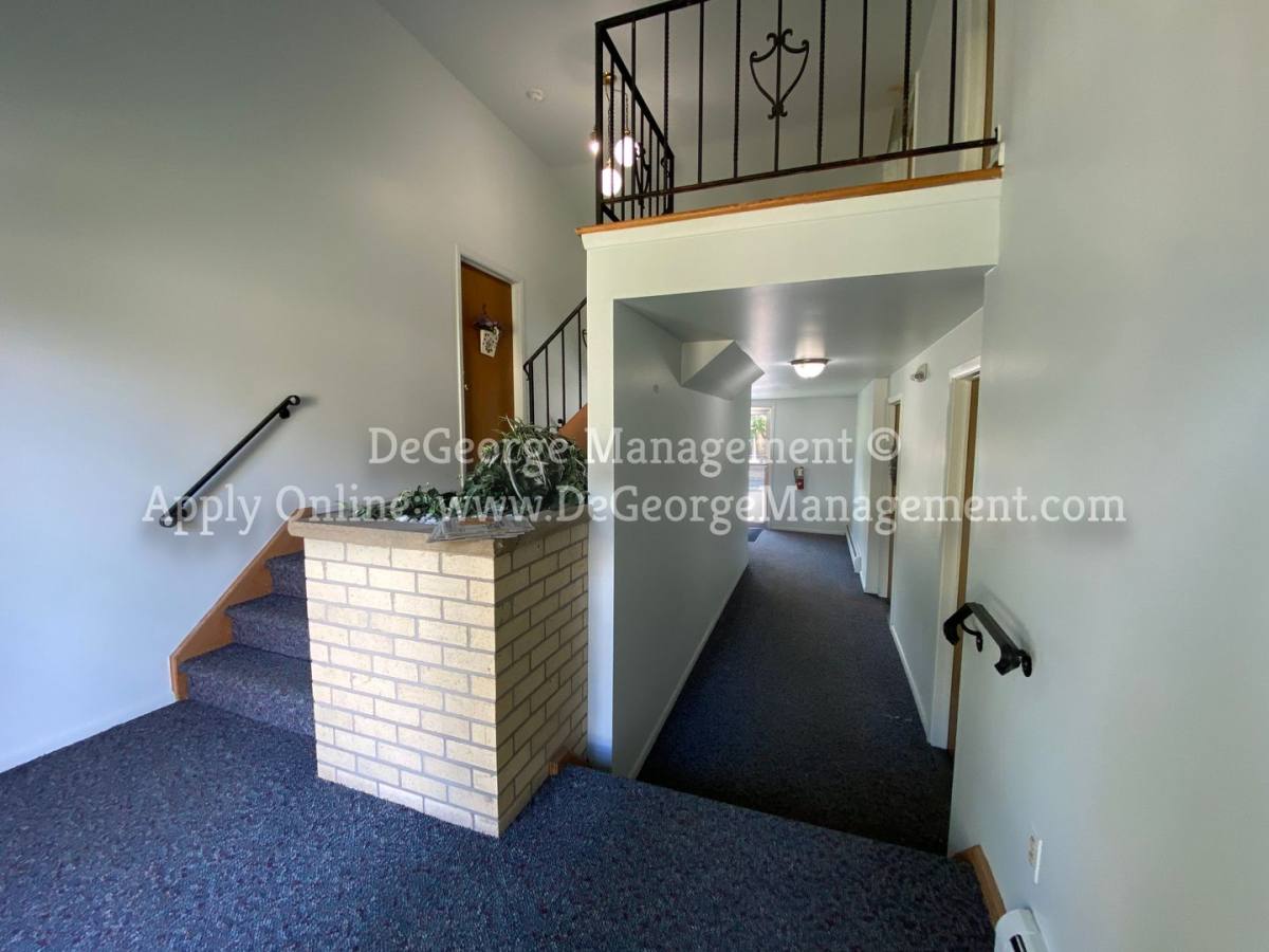 Apartment for rent at 4-52 Titus Court, Rochester, NY 14617