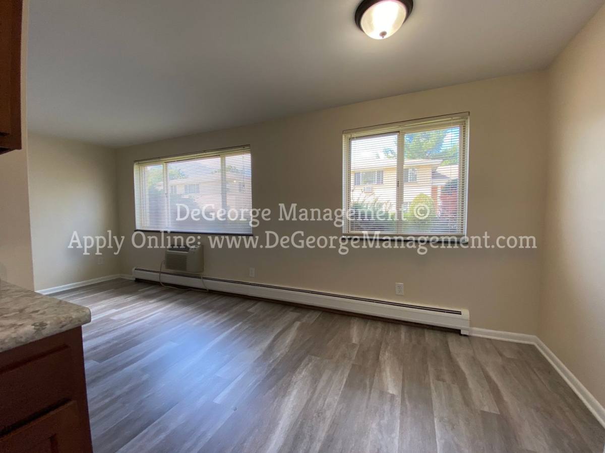 Apartment for rent at 4-52 Titus Court, Rochester, NY 14617