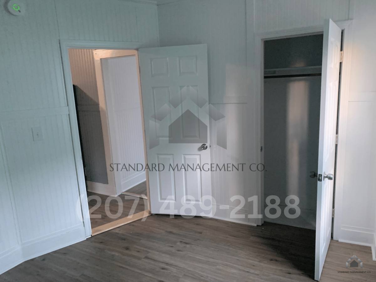 Apartment for rent at 21 Gold St, Waterville, ME 04901