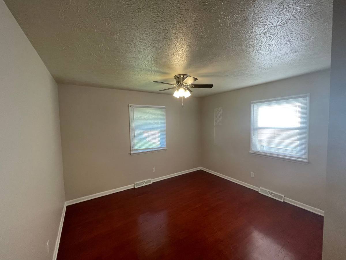 House for rent at 1119 E Edgewood St, Springfield, MO 65807