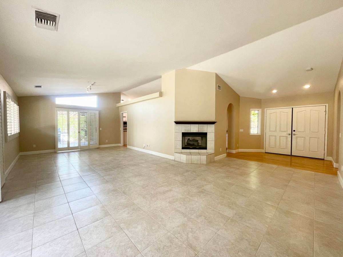 House for rent at 76920 Sheffield Court, Palm Desert, CA 92211