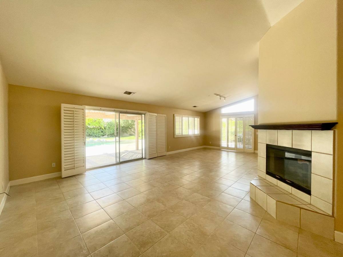 House for rent at 76920 Sheffield Court, Palm Desert, CA 92211