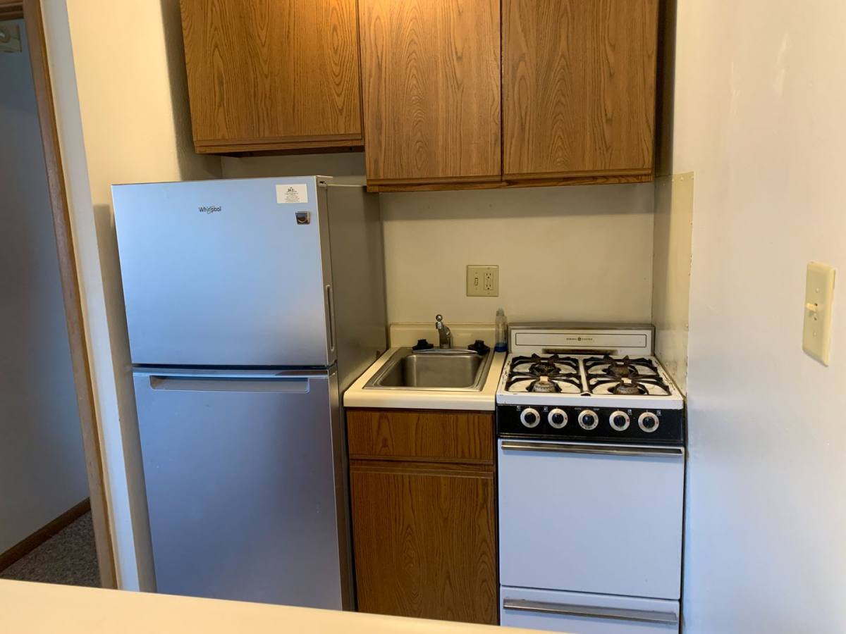 Apartment for rent at 1054 Newton Rd, Iowa City, IA 52246