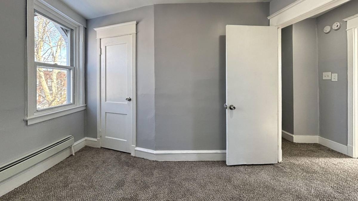 House for rent at 7050 Clinton Rd, Upper Darby, PA 19082