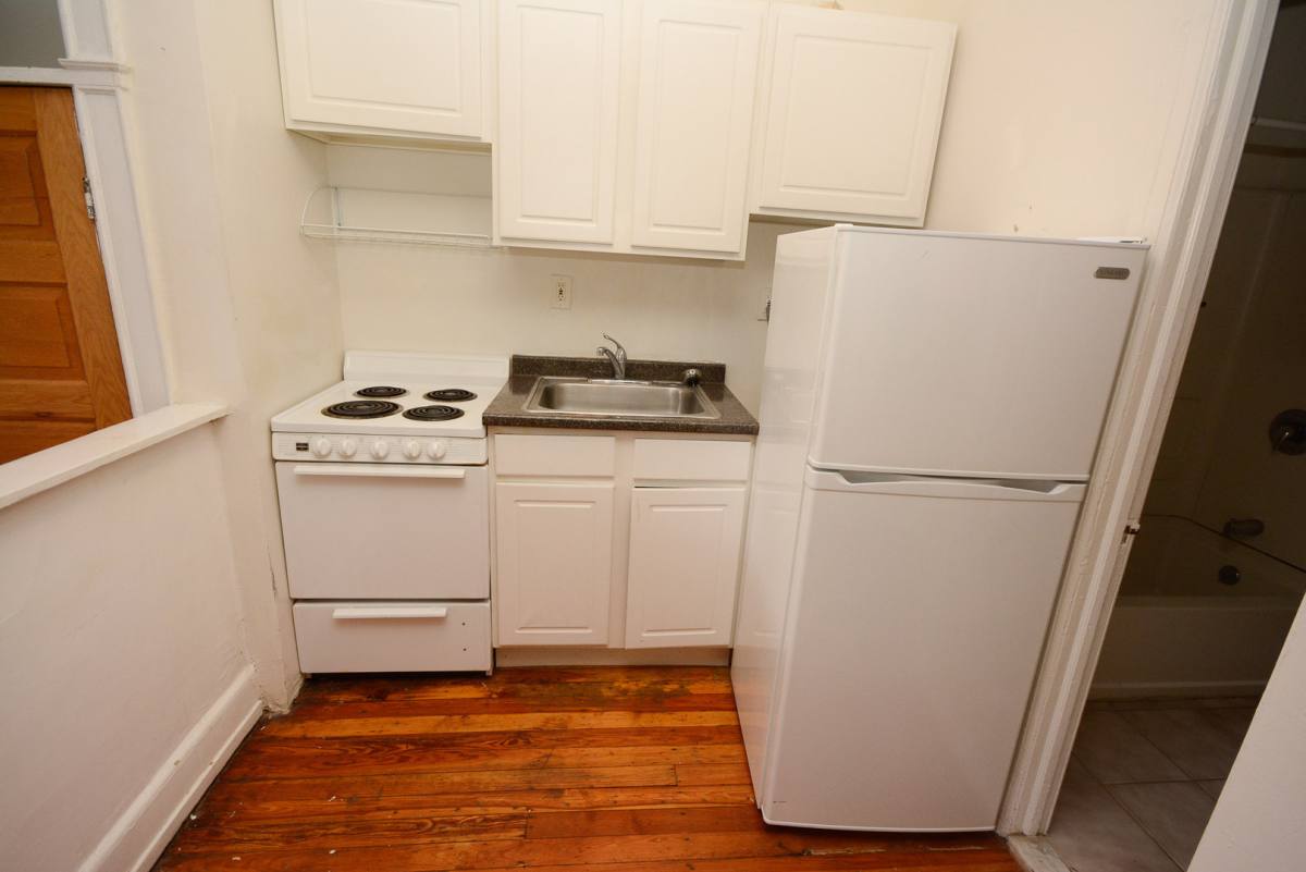 Apartment for rent at 4402-4431 Chestnut St, Philadelphia, PA 19104
