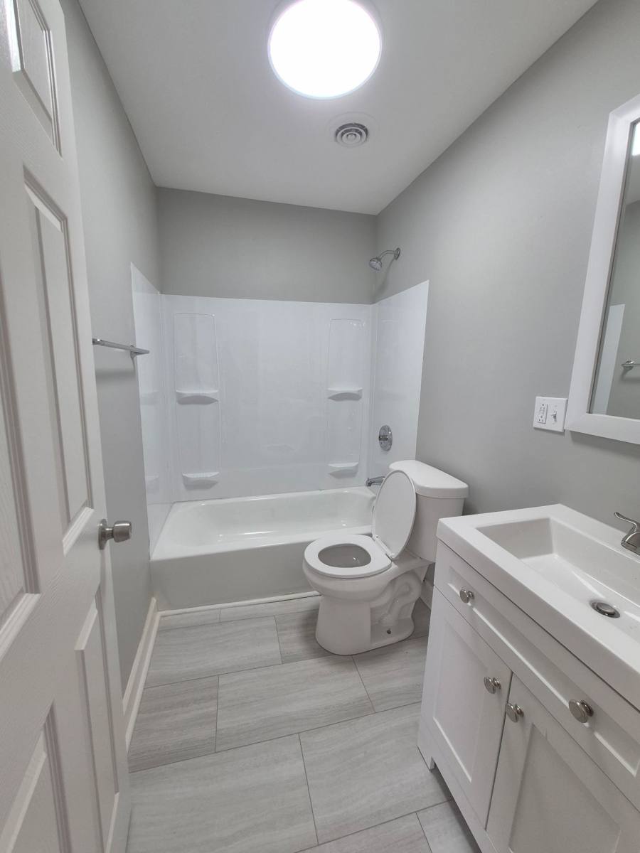 Apartment for rent at 2815-17 W Harrison St, Chicago, IL 60612
