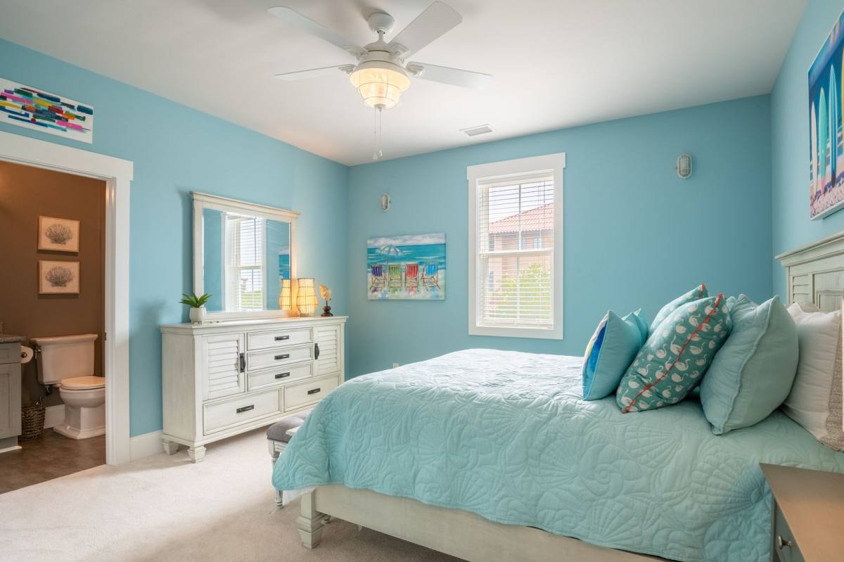 House for rent at 200 Annie Dr, Carolina Beach, NC 28428