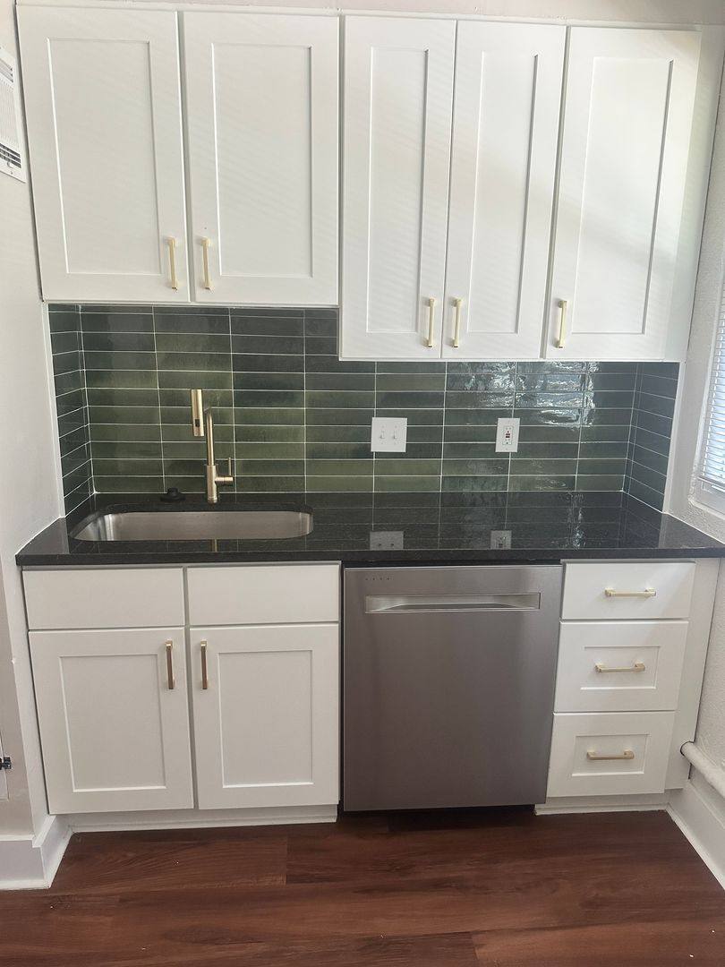 Apartment for rent at 111 N Calhoun St, Greenville, SC 29601