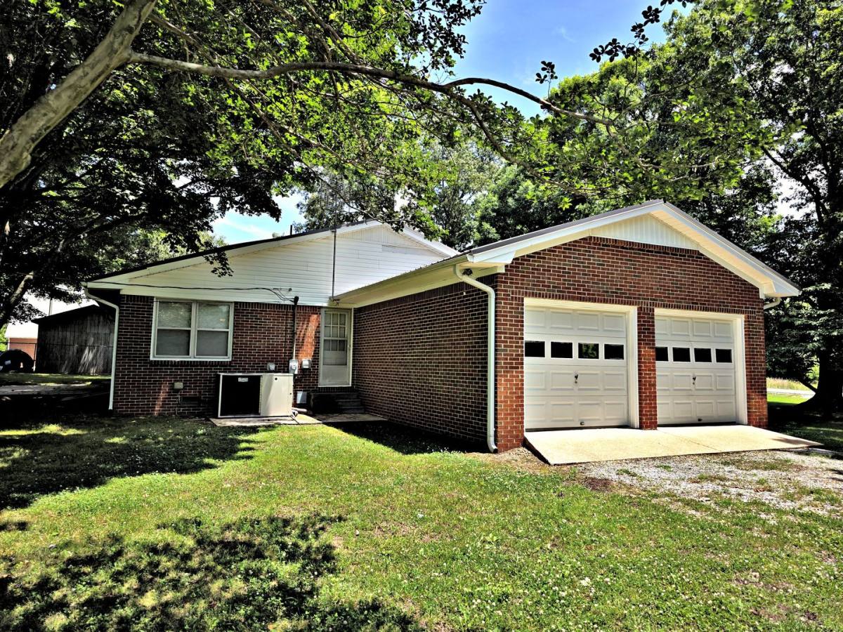 House for rent at 27043 Copeland Rd, Athens, AL 35613