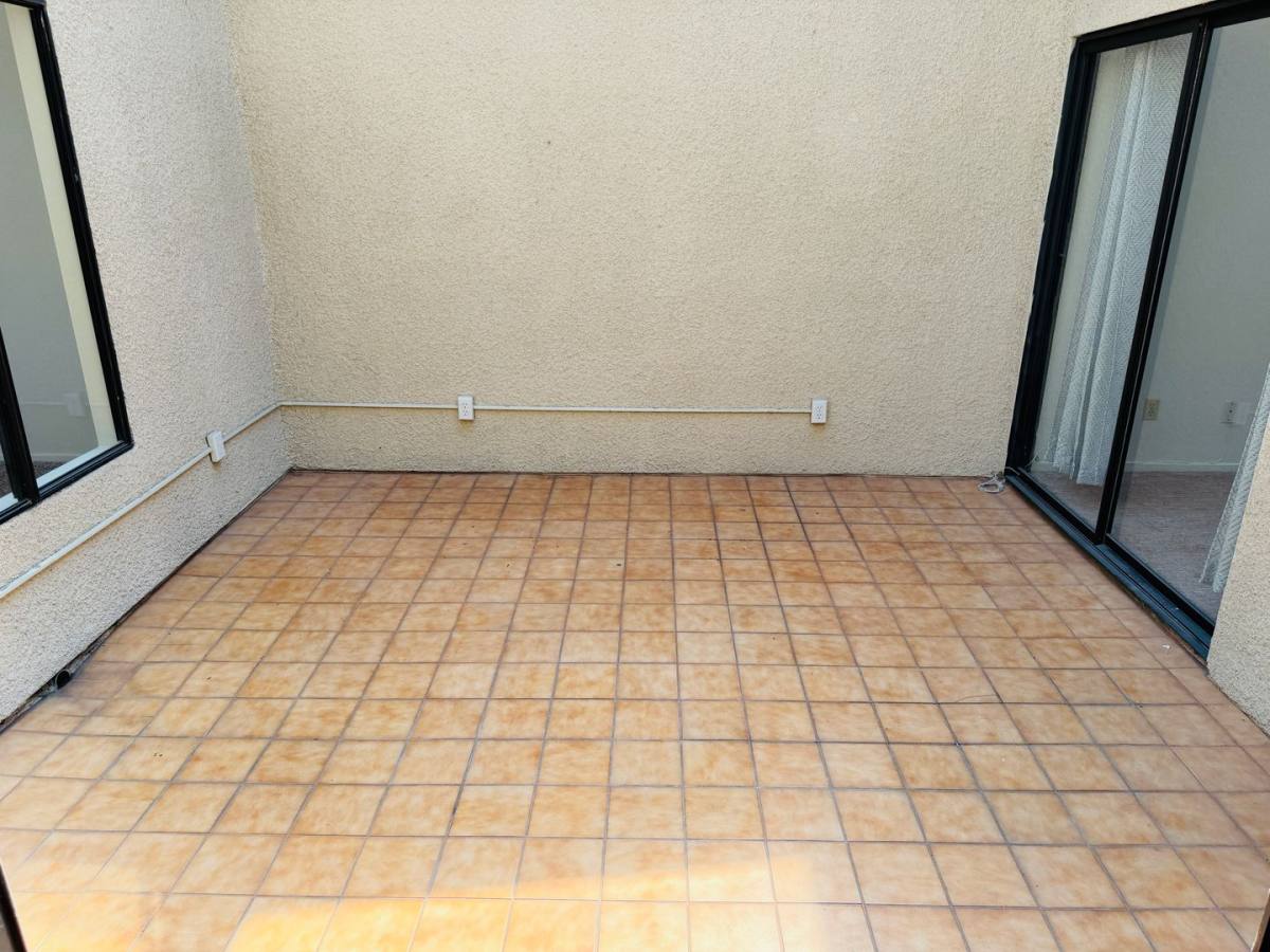 Apartment for rent at 8933 Modesto Circle, Huntington Beach, CA 92646