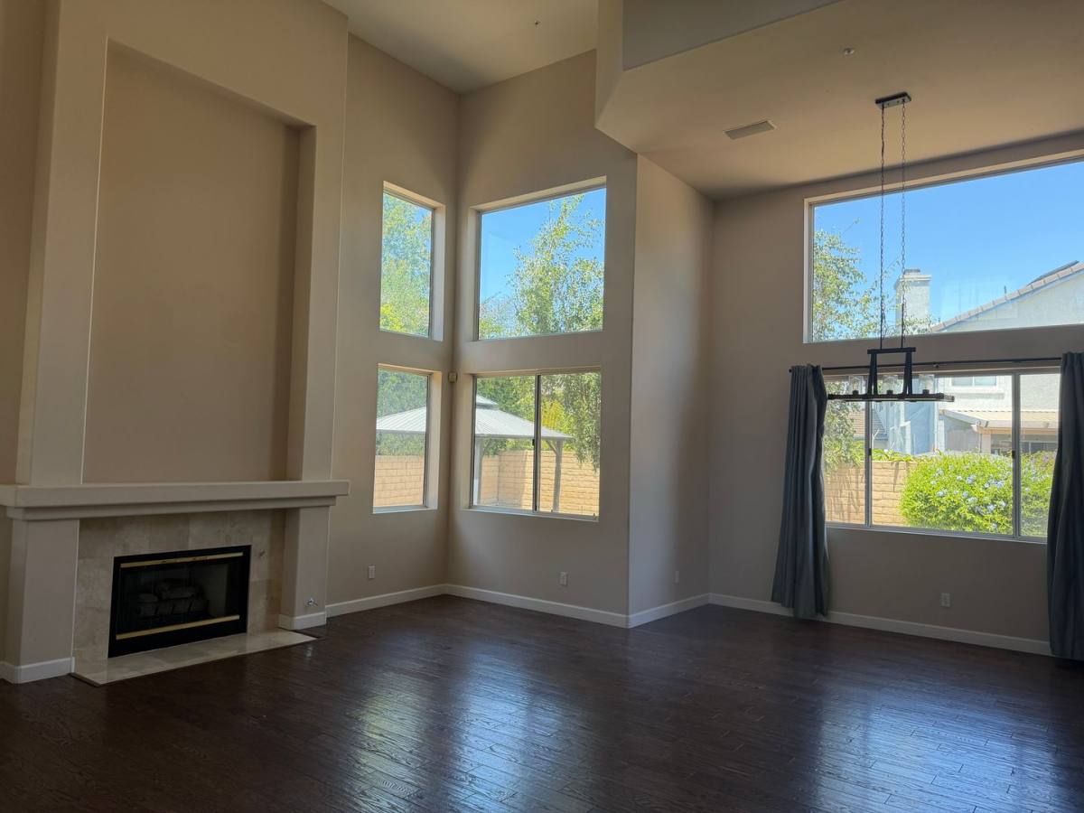 House for rent at 841 Rosebud Dr, Oxnard, CA 93036