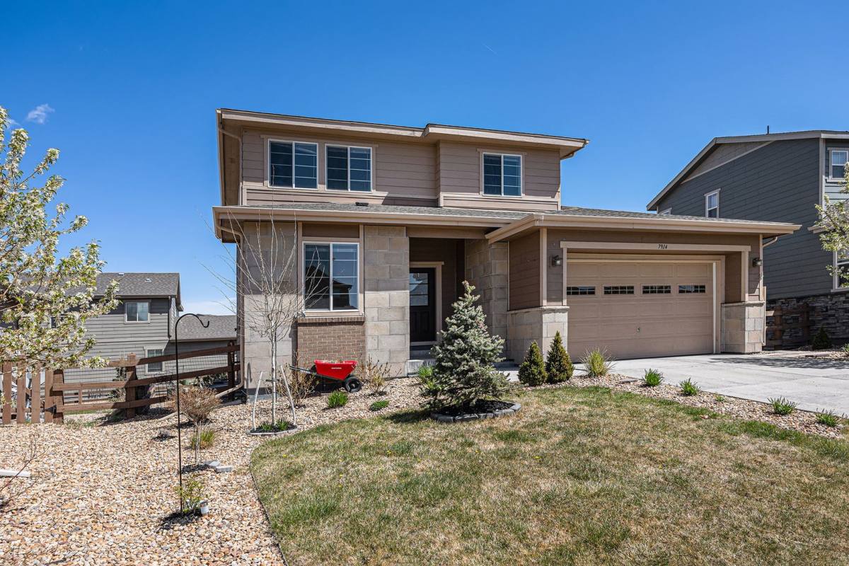 House for rent at 7914 S Grand Baker Way, Aurora, CO 80016