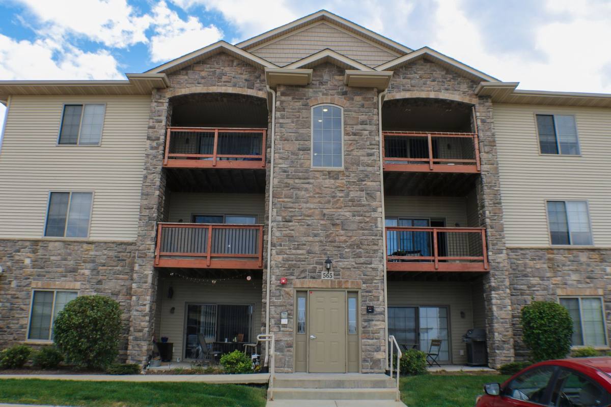 Apartment for rent at 565 Pond View Dr, North Liberty, IA 52317