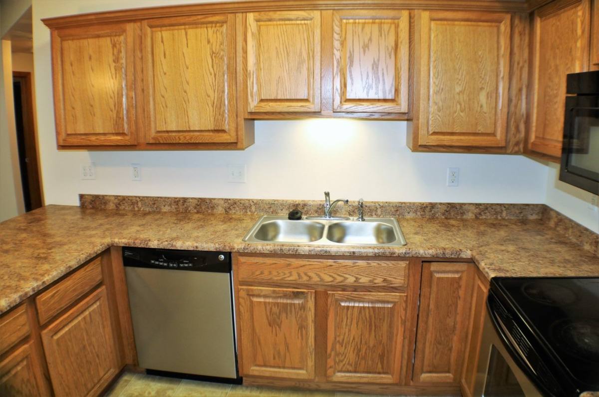 Apartment for rent at 565 Pond View Dr, North Liberty, IA 52317