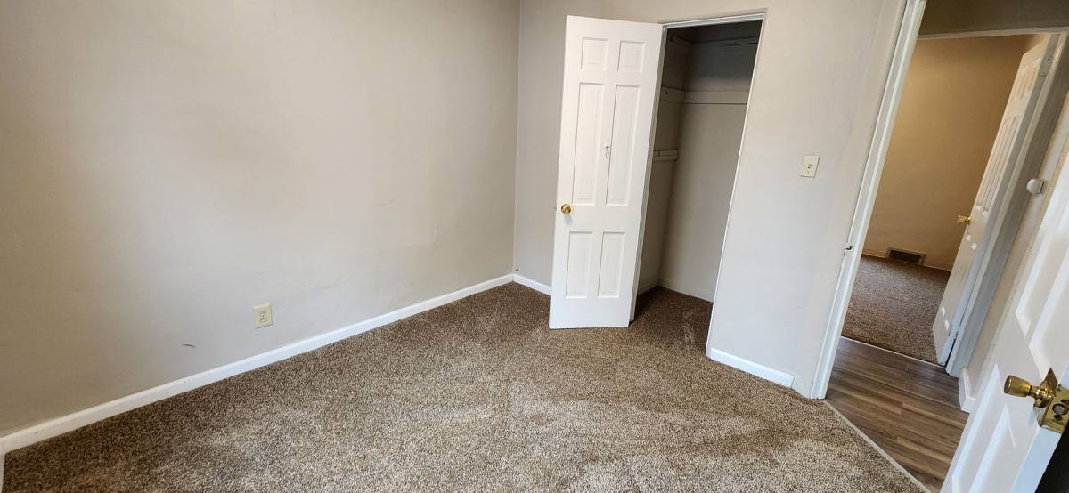 House for rent at 3605 38th St, Des Moines, IA 50310