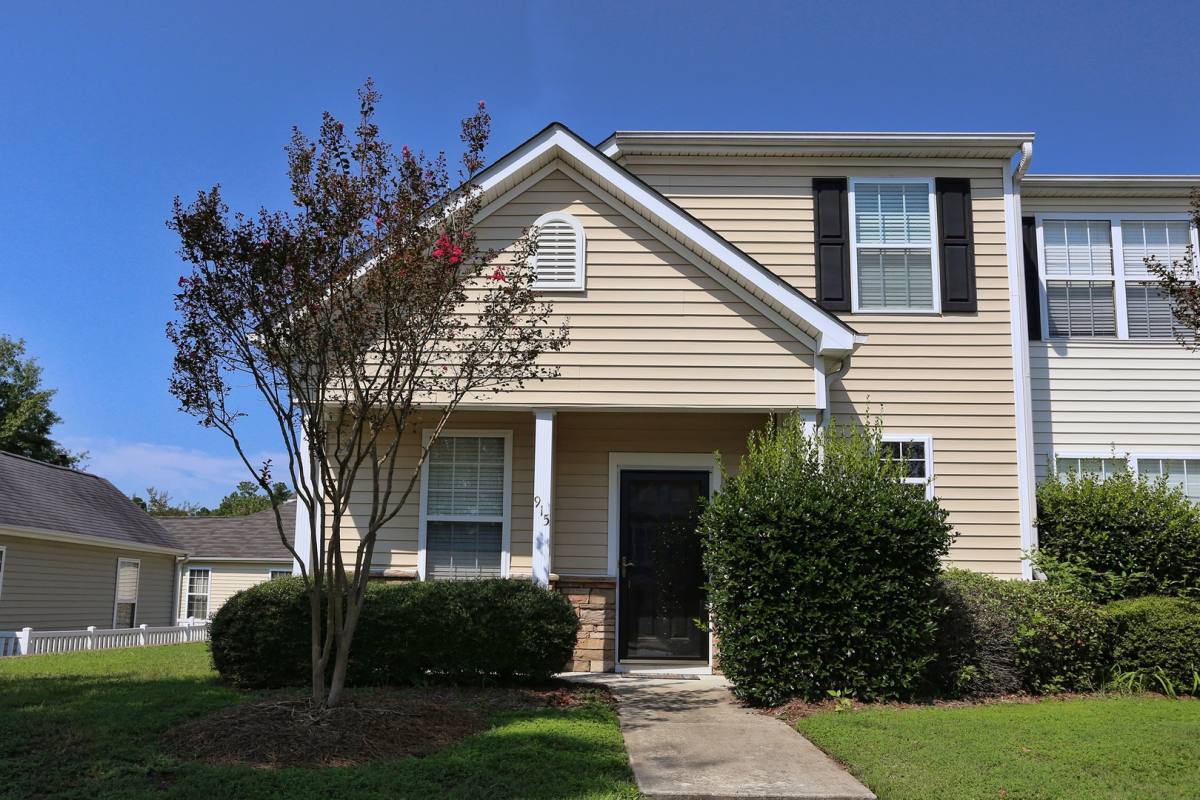915 Cinnamon Dr, Durham, NC 27713 - House for Rent - Image 2