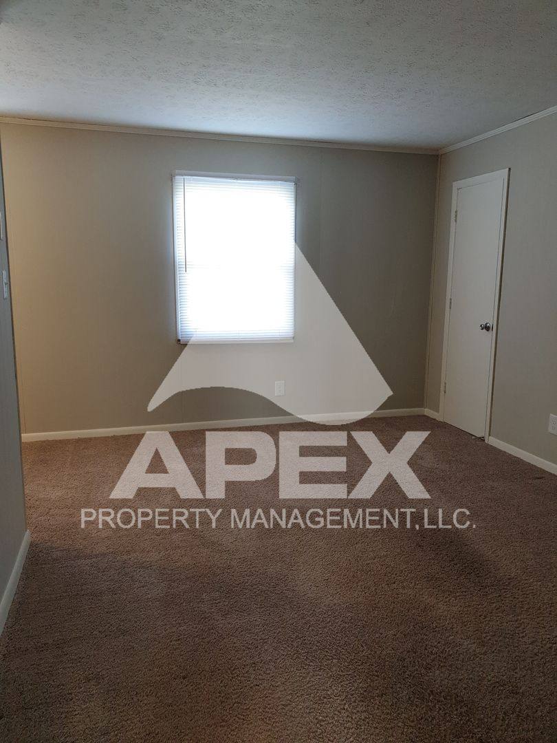 Apartment for rent at 301 Dahlia Dr, Knoxville, TN 37918