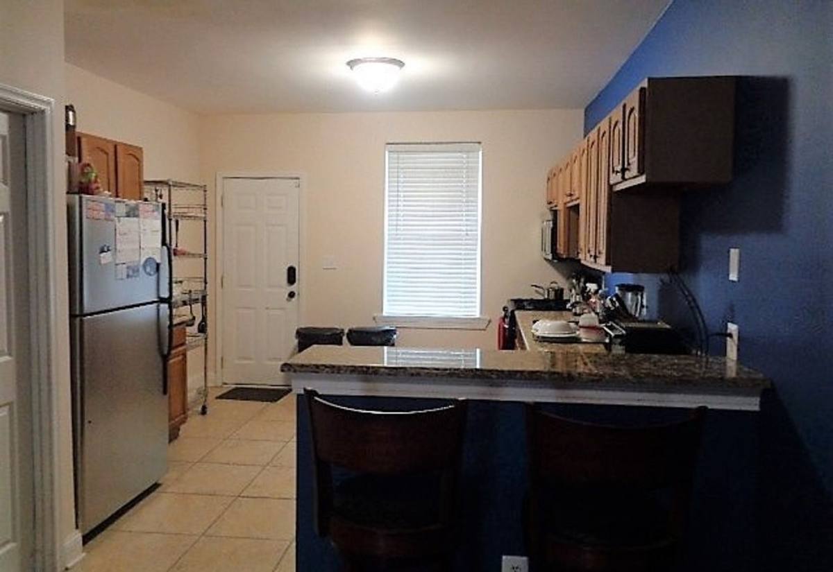 Townhouse for rent at 511 S Lehigh St, Baltimore, MD 21224