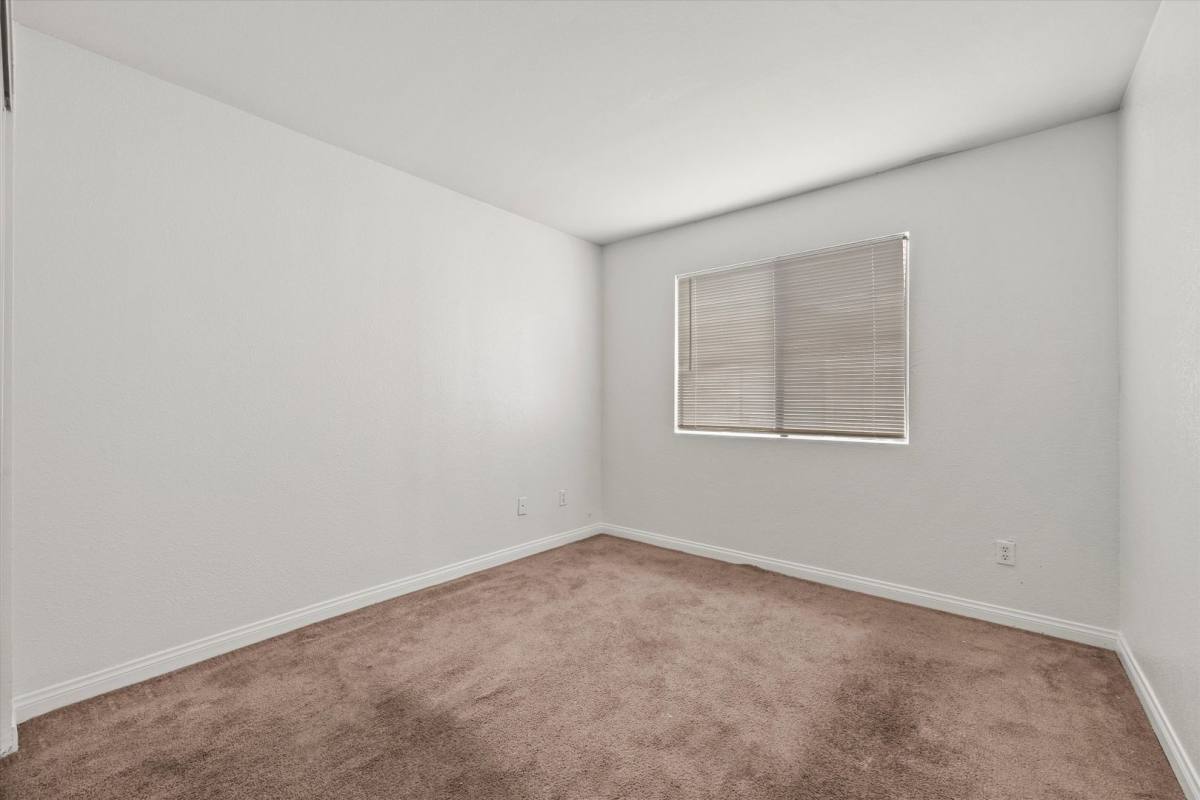 Condo for rent at 2972 Juniper Hills Blvd, Las Vegas, NV 89142