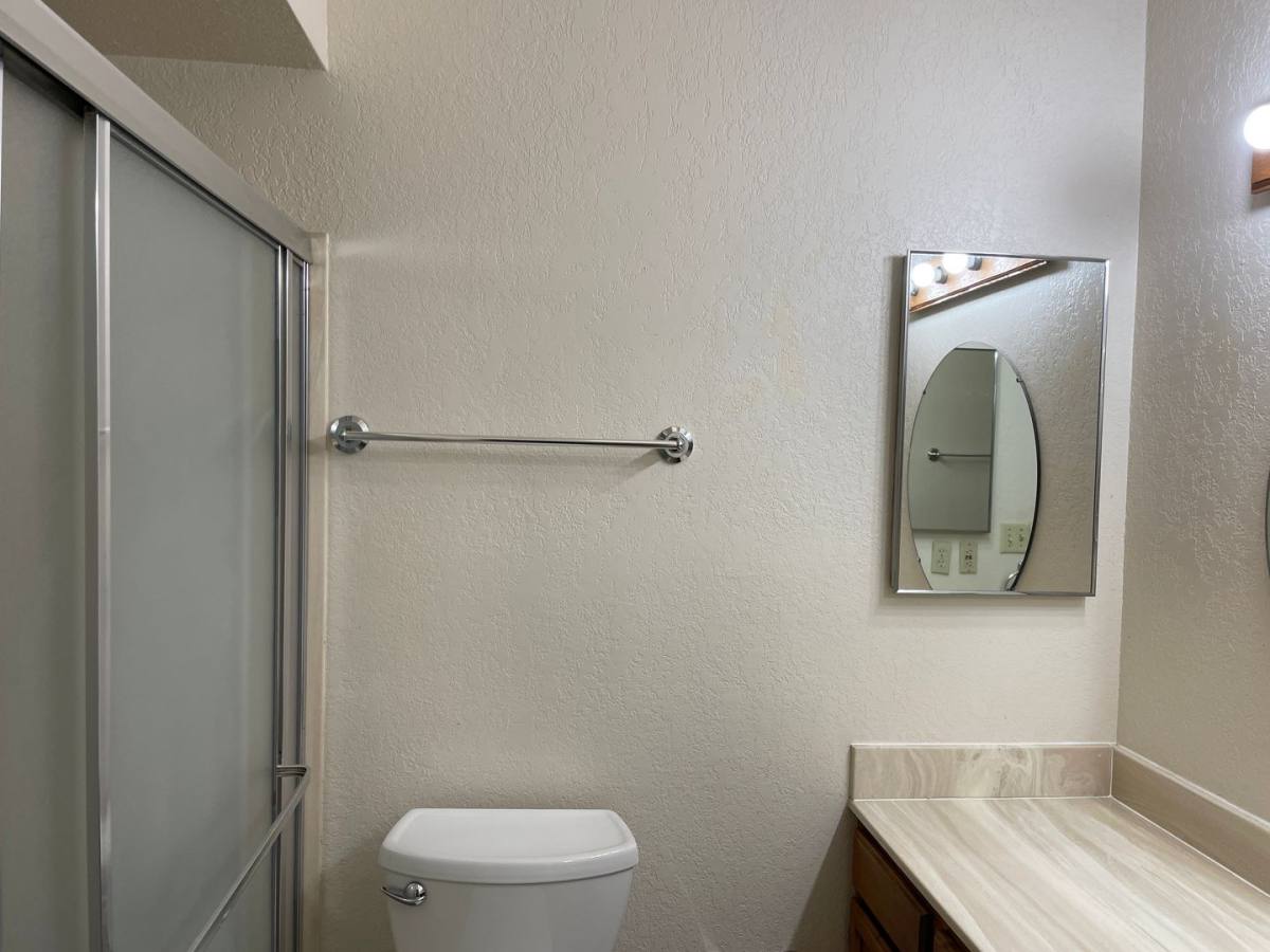 Townhouse for rent at 716 N Hayden Dr, Tucson, AZ 85710