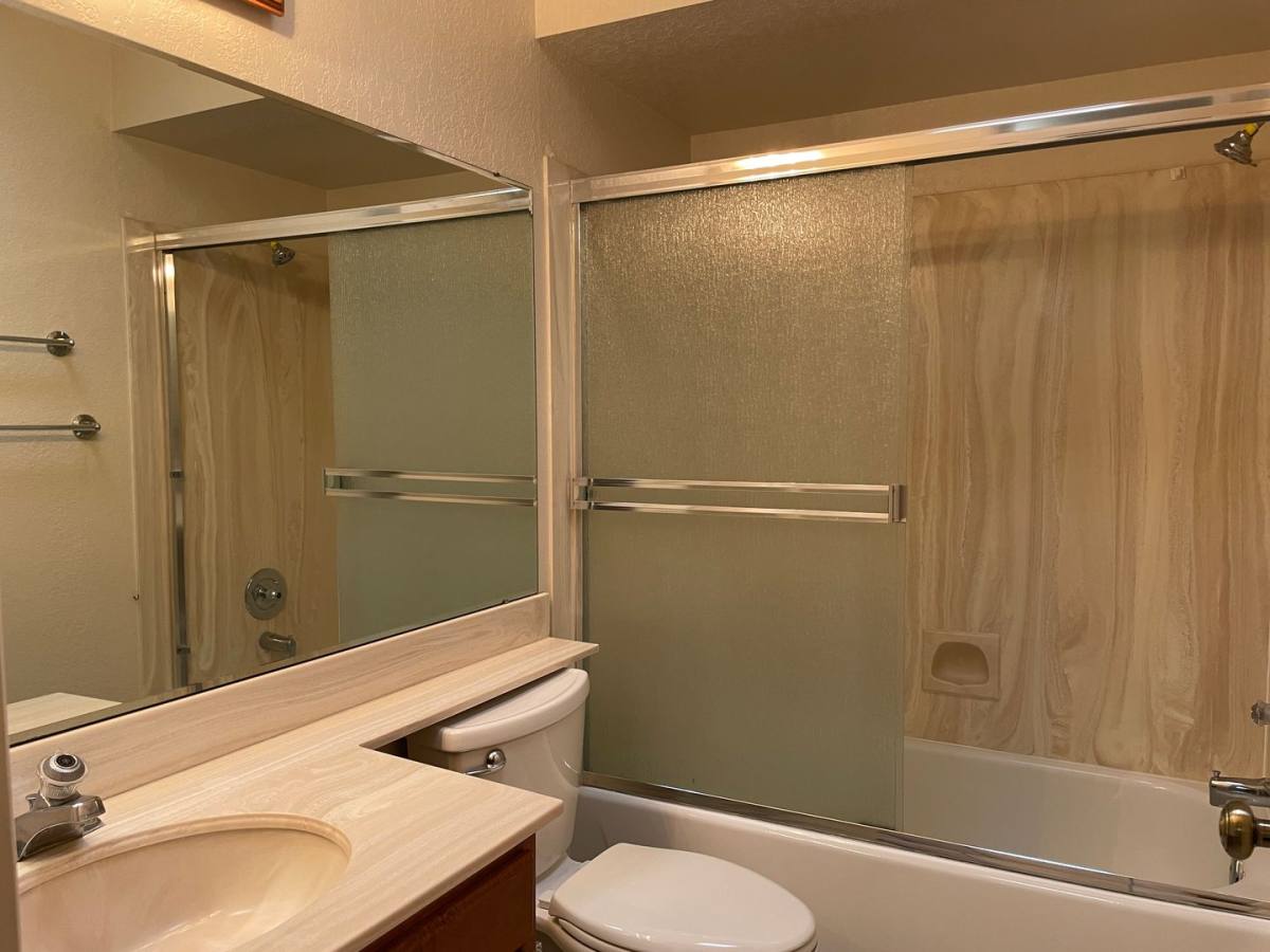 Townhouse for rent at 716 N Hayden Dr, Tucson, AZ 85710