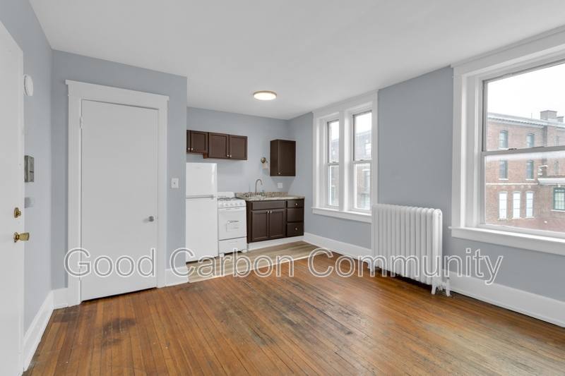 Apartment for rent at 131 Allen St, Buffalo, NY 14201