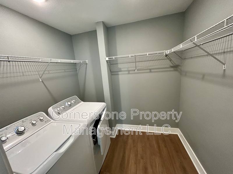 Apartment for rent at 935 Michigan St, Lawrence, KS 66044