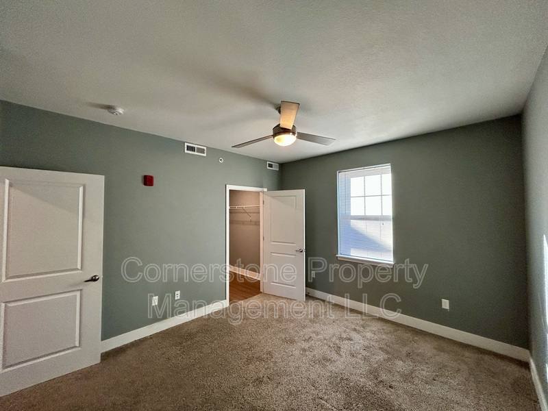 Apartment for rent at 935 Michigan St, Lawrence, KS 66044
