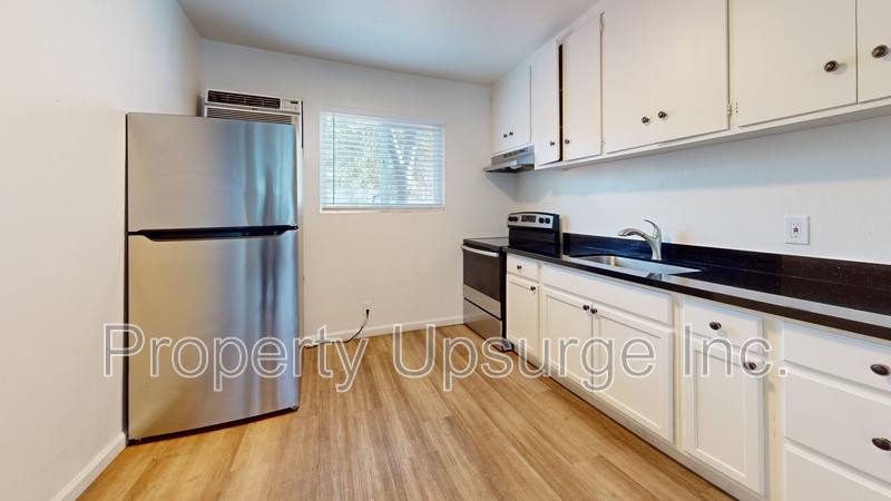 Apartment for rent at 1558 Bridge St, Oroville, CA 95966