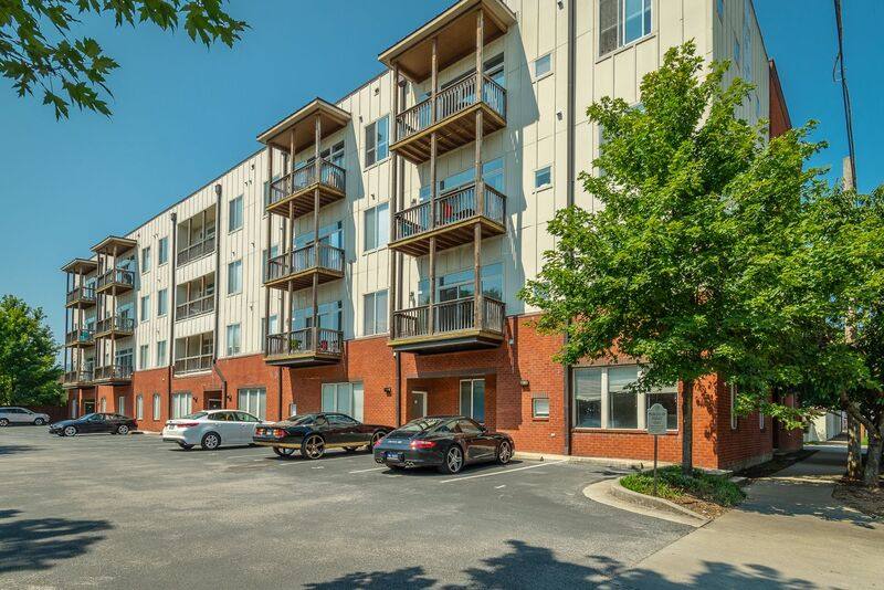 Apartment for rent at 1606 Williams St, Chattanooga, TN 37408