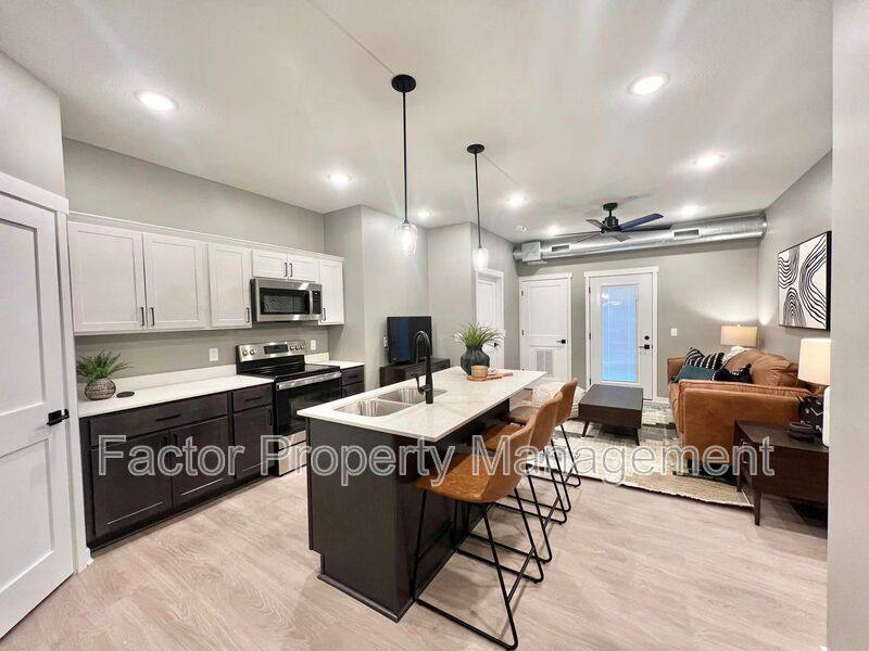 Apartment for rent at 970 N 3rd St, Saint Peter, MN 56082