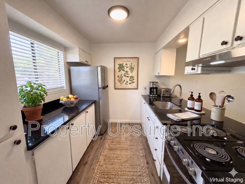 Apartment for rent at 540 S St, Redding, CA 96001