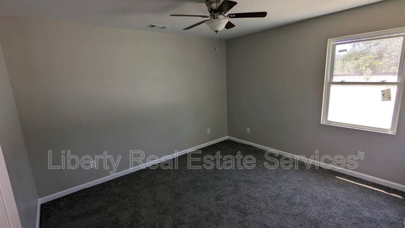 Apartment for rent at 1474 Kelly Dr #8, Hinesville, GA 31313