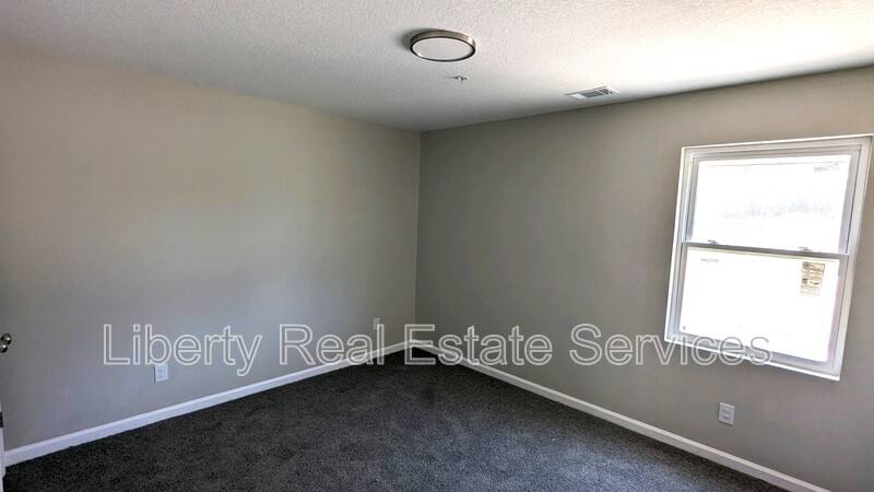 Apartment for rent at 1474 Kelly Dr #8, Hinesville, GA 31313