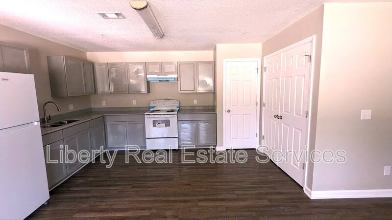 Apartment for rent at 1474 Kelly Dr #8, Hinesville, GA 31313