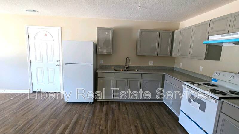 Apartment for rent at 1474 Kelly Dr #8, Hinesville, GA 31313