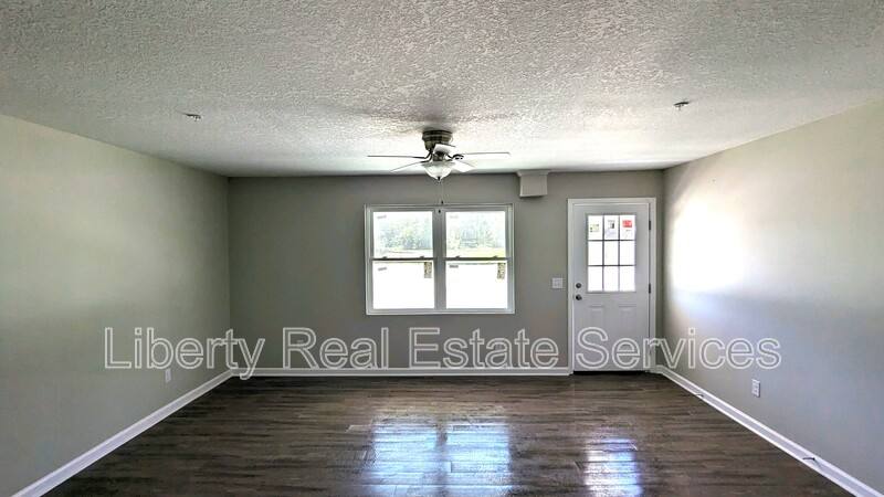 Apartment for rent at 1474 Kelly Dr #8, Hinesville, GA 31313