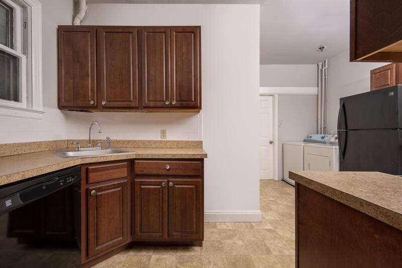 Apartment for rent at 489 Hamilton St, Albany, NY 12203