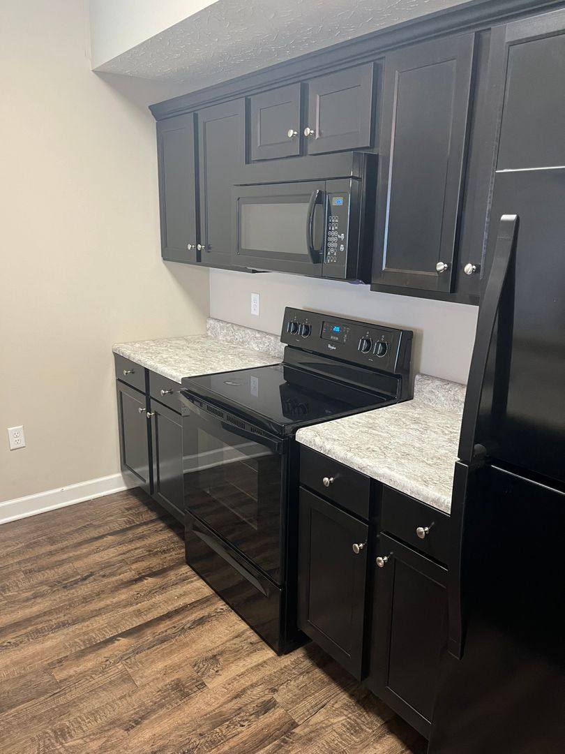 Townhouse for rent at 736 Village Creek Dr, Bowling Green, KY 42101