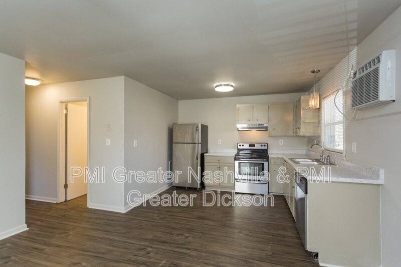 Apartment for rent at 816 Greenland Dr, Murfreesboro, TN 37130