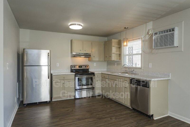 Apartment for rent at 816 Greenland Dr, Murfreesboro, TN 37130