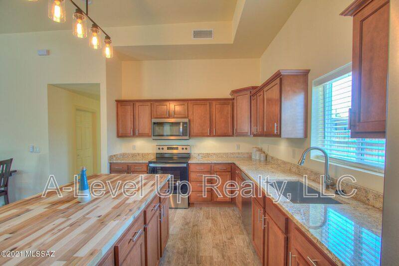 House for rent at 310 W 27th St, Tucson, AZ 85713