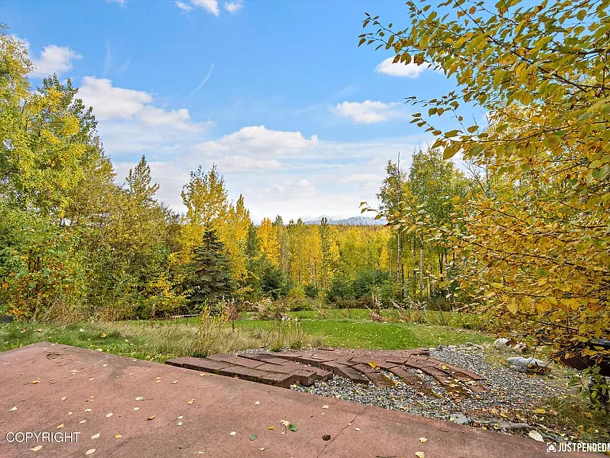 House for rent at 4330 W Overby St, Wasilla, AK 99623