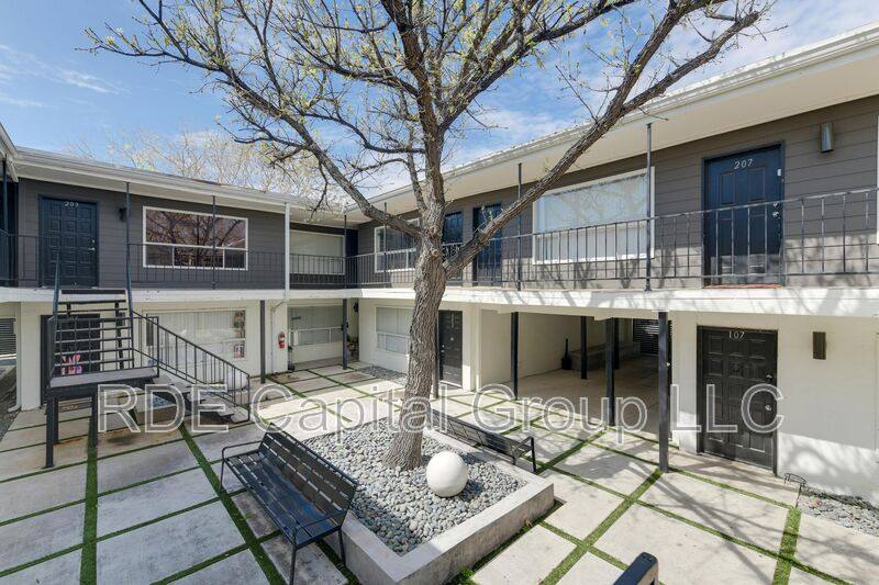Apartment for rent at 2808 Throckmorton St, Dallas, TX 75219