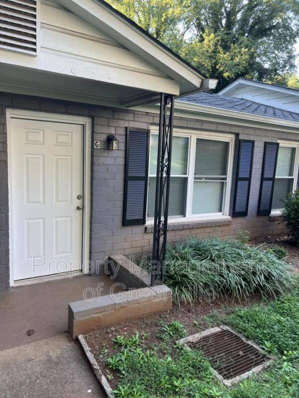 Apartment for rent at 326 Loop St, Greenville, SC 29609